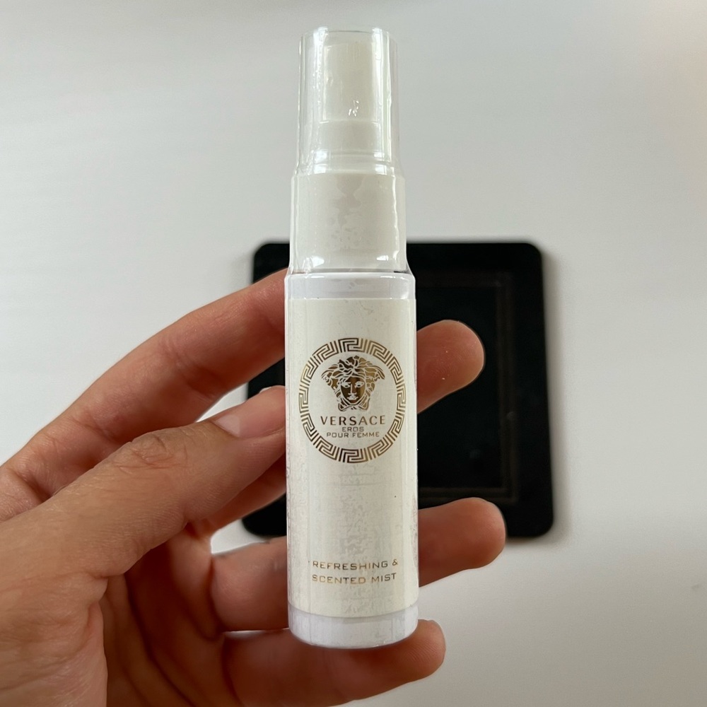 VERSACE Refreshing Scented Mist (20ml)